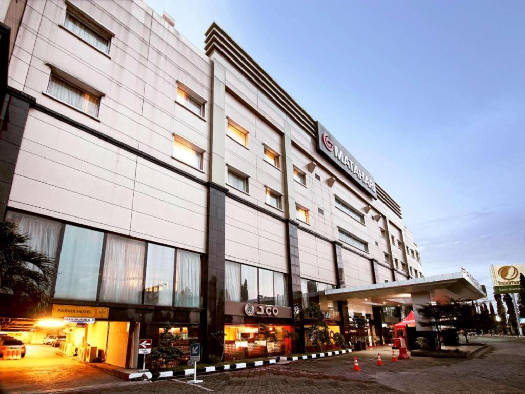 Grand Basko Hotel Padang  Luaran gambar