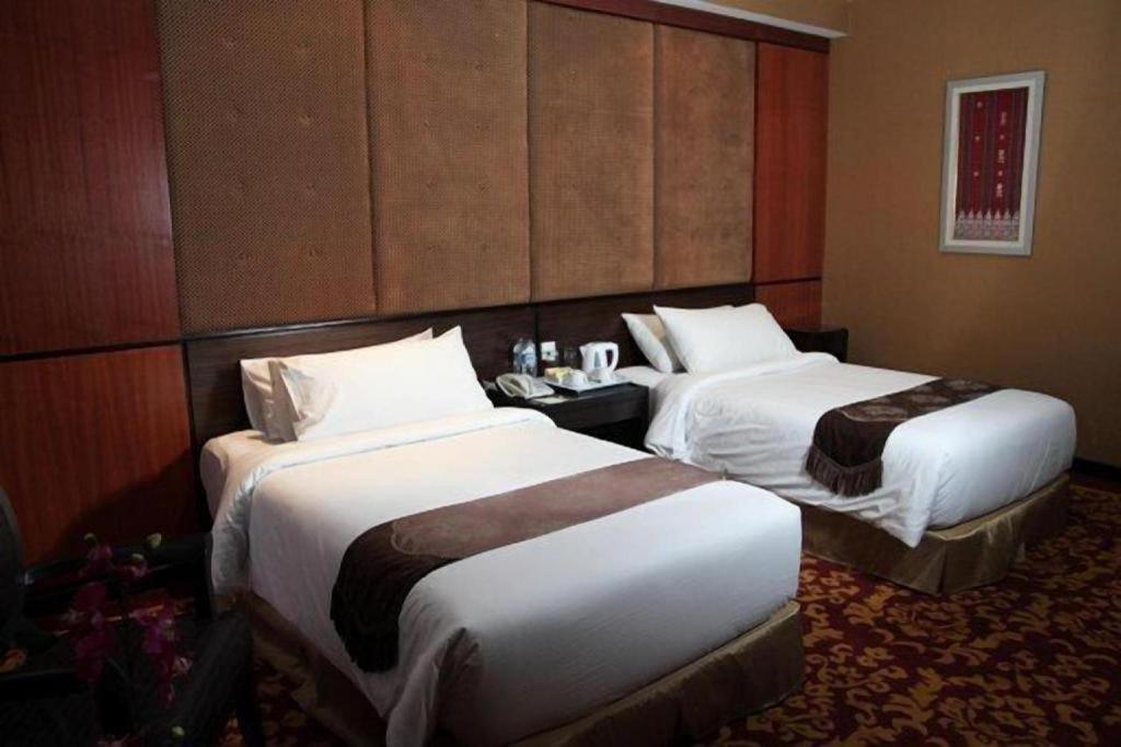Grand Basko Hotel Padang  Luaran gambar