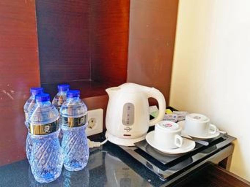 Grand Basko Hotel Padang  Luaran gambar