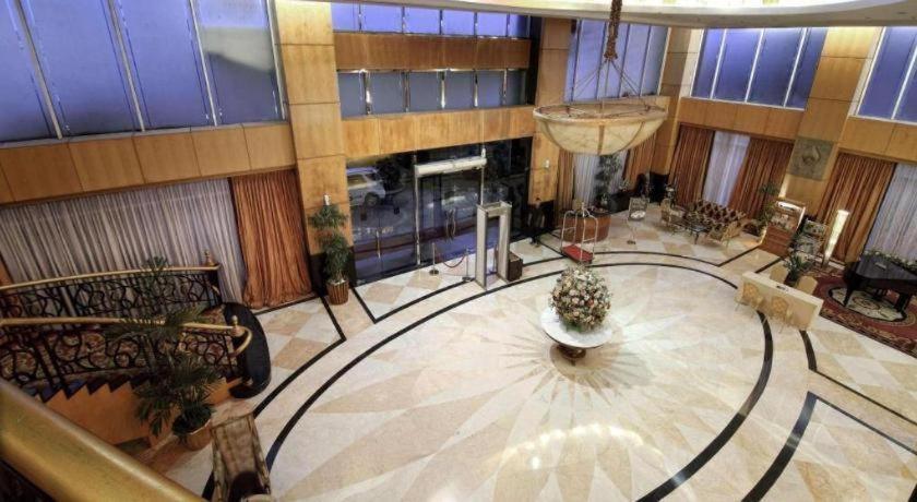 Grand Basko Hotel Padang  Luaran gambar