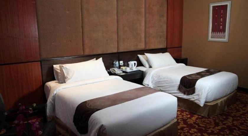 Grand Basko Hotel Padang  Luaran gambar